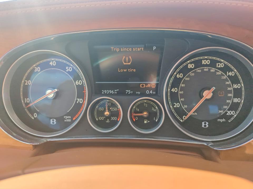 Photo 8 from auction – 2015 BENTLEY CONTINENTAL with VIN SCBGU3ZA1FC045751