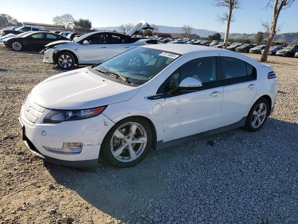 CHEVROLET VOLT 2014 with VIN 1G1RE6E49EU173578 - Photo from auction
