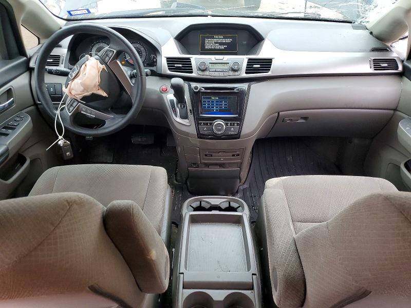 Photo 8 from auction – 2016 HONDA ODYSSEY with VIN 5FNRL5H38GB027274