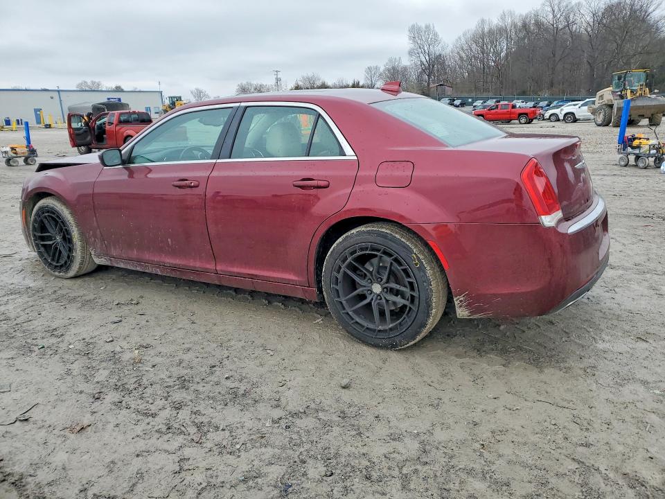 Photo 2 from auction – 2018 CHRYSLER 300 with VIN 2C3CCAAG9JH201645