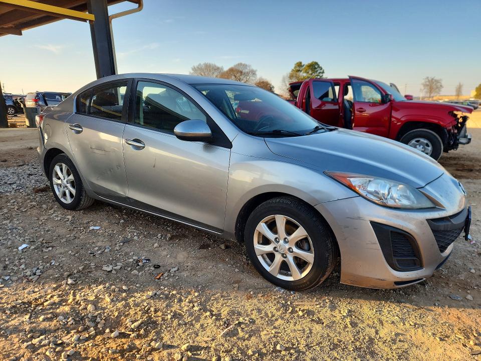 Photo 4 from auction – 2011 MAZDA 3 I with VIN JM1BL1VF6B1359837