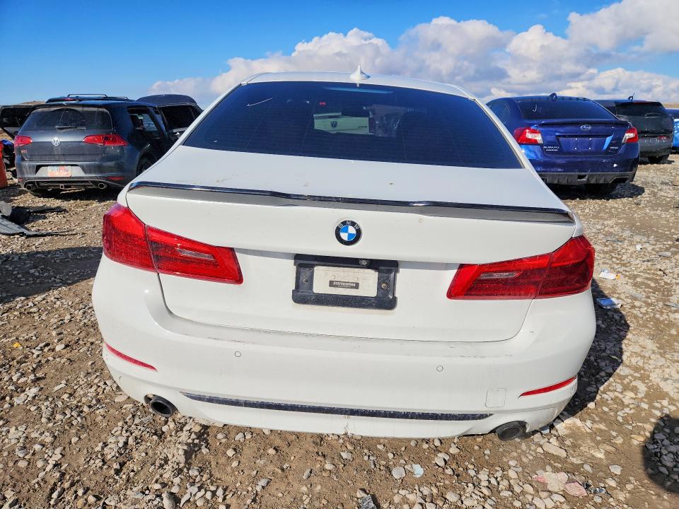 Photo 6 from auction – 2018 BMW 530XE with VIN WBAJB1C5XJB084021