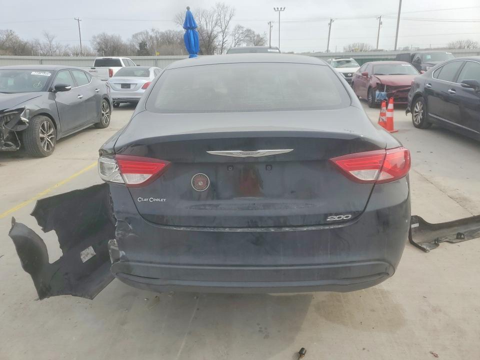Photo 6 from auction – 2016 CHRYSLER 200 with VIN 1C3CCCFB0GN196313