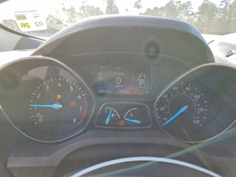 Photo 9 from auction – 2018 FORD ESCAPE with VIN 1FMCU0GD3JUB47641