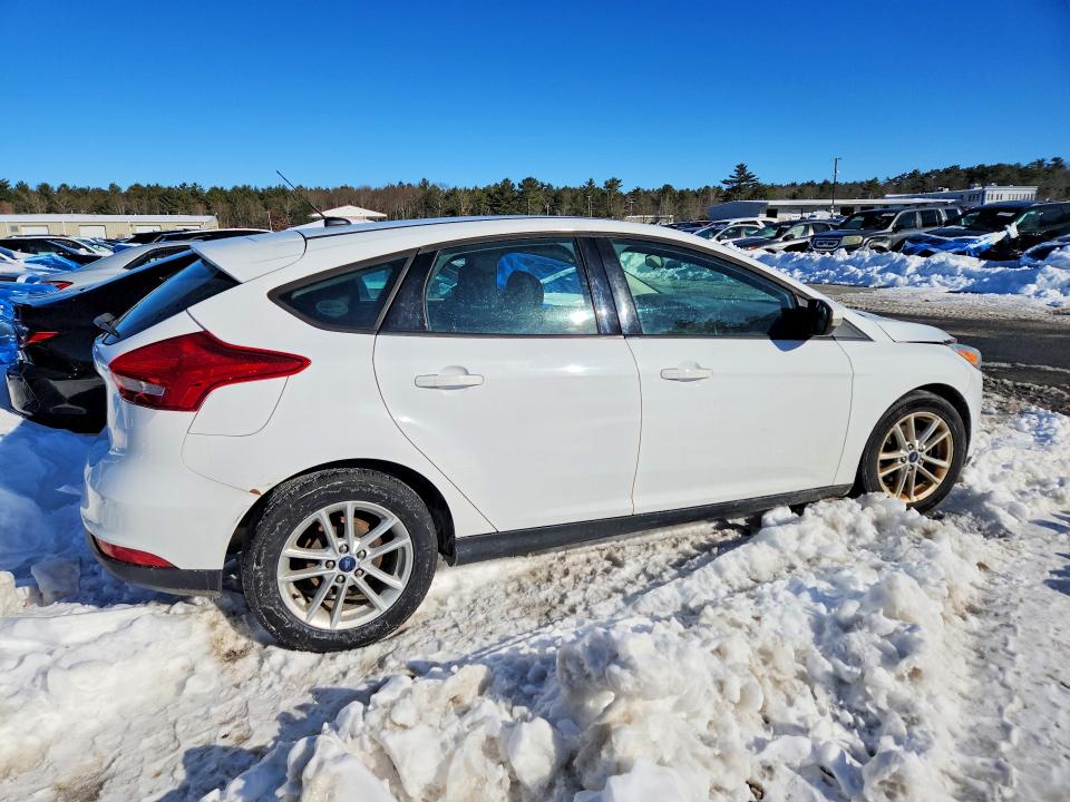 Photo 3 from auction – 2017 FORD FOCUS with VIN 1FADP3K28HL335083