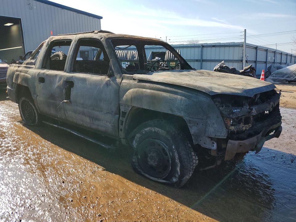 Photo 4 from auction – 2006 CHEVROLET AVALANCHE with VIN 3GNGK22G06G109746