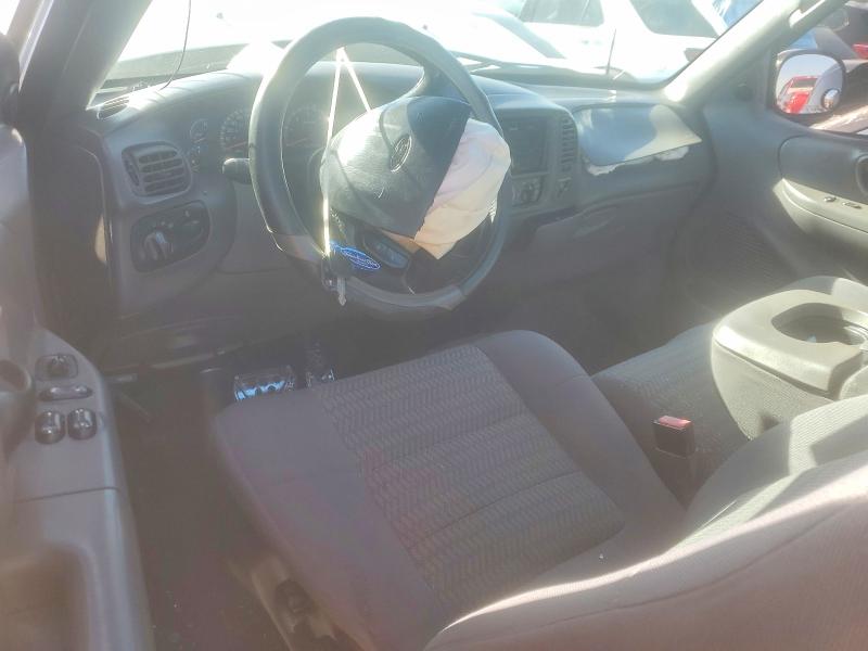 Photo 8 from auction – 2002 FORD F150 with VIN 1FTRF17W12NB16531