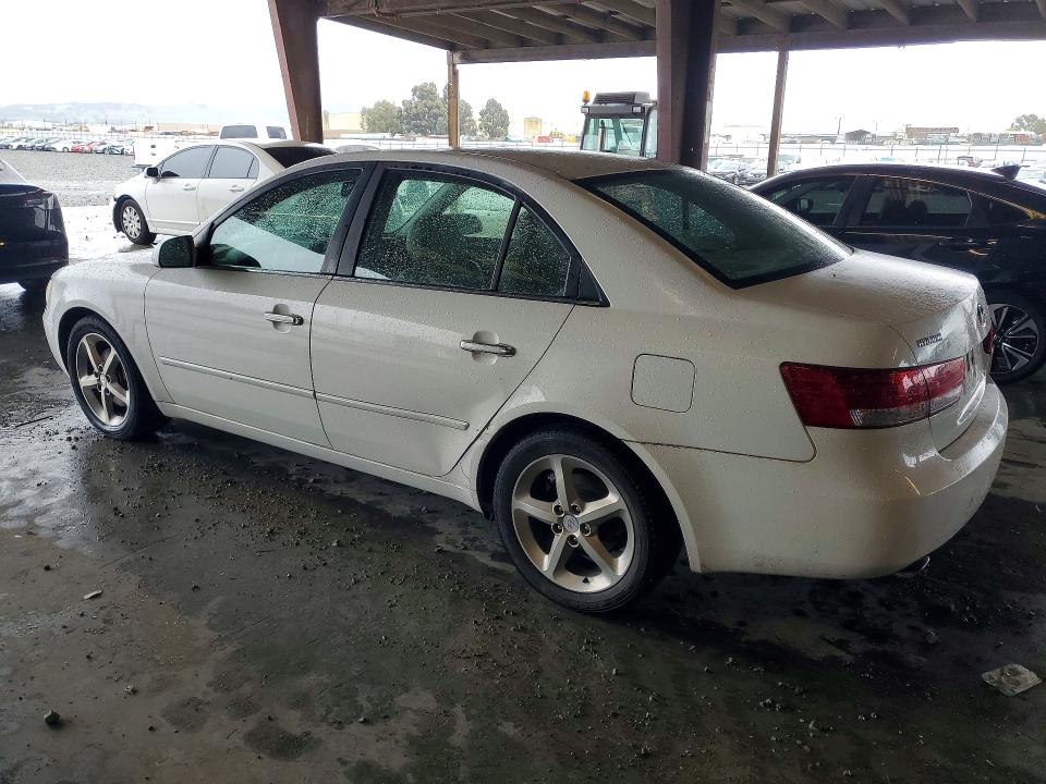 Photo 2 from auction – 2006 HYUNDAI SONATA with VIN 5NPEU46F26H129625