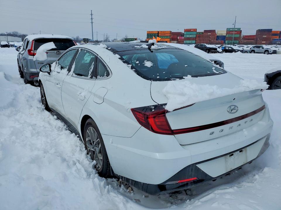 Photo 2 from auction – 2021 HYUNDAI SONATA SEL with VIN 5NPEF4JA1MH079495