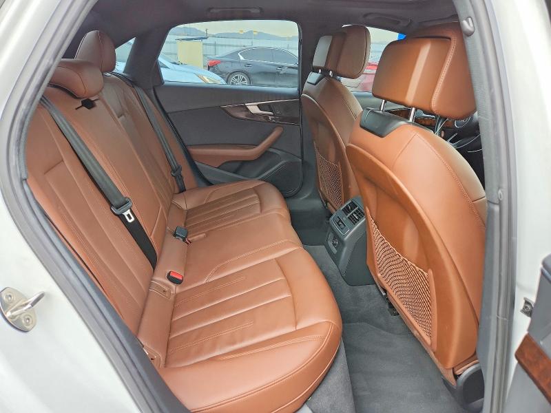 Photo 10 from auction – 2019 AUDI A4 with VIN WAUDNAF49KN005347