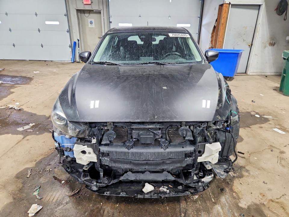 Photo 5 from auction – 2017 MAZDA 3 TOURING with VIN JM1BN1L32H1143575