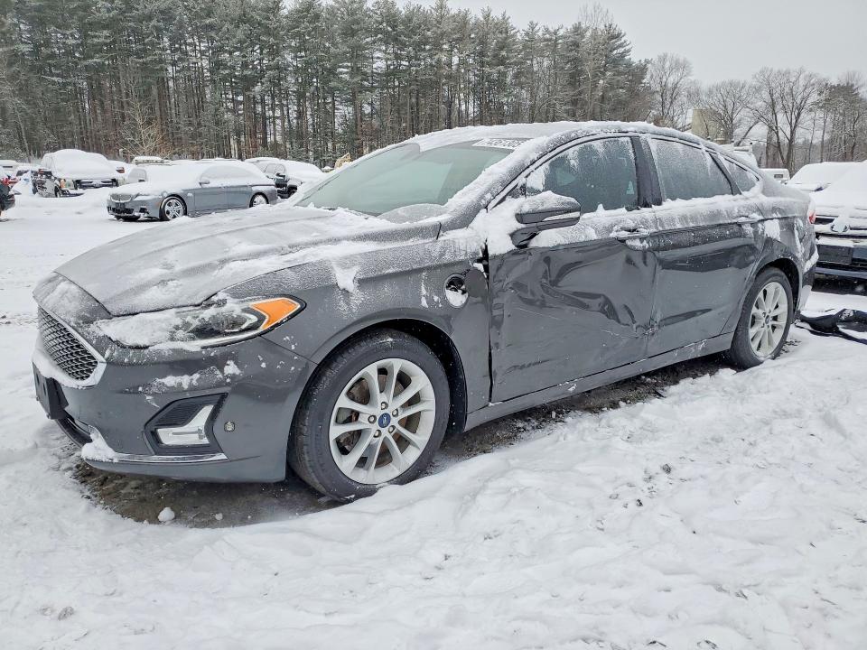 Photo 1 from auction – 2019 FORD FUSION with VIN 3FA6P0SUXKR212242