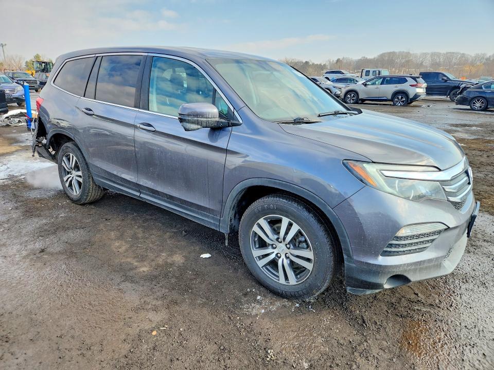 Photo 4 from auction – 2016 HONDA PILOT EXLN with VIN 5FNYF6H7XGB096964