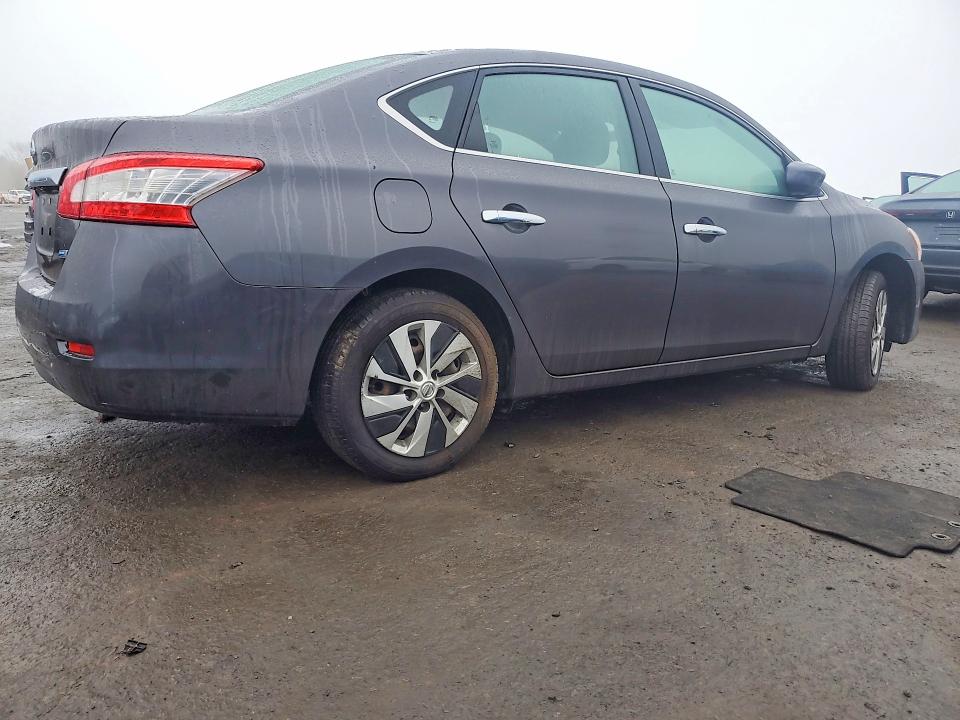 Photo 3 from auction – 2014 NISSAN SENTRA with VIN 3N1AB7APXEL623500