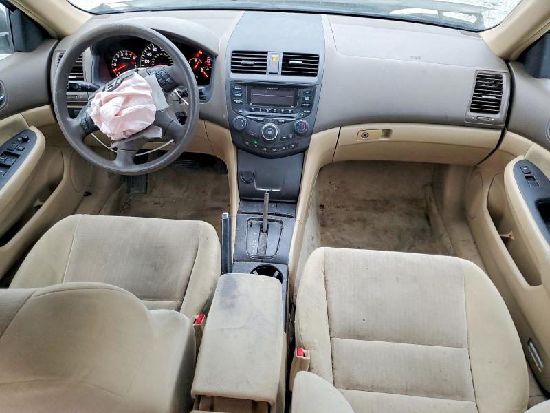 Photo 8 from auction – 2004 HONDA ACCORD with VIN 1HGCM66374A061594