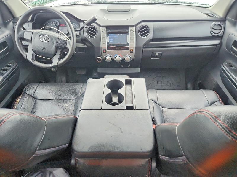 Photo 8 from auction – 2015 TOYOTA TUNDRA DOU with VIN 5TFCW5F17FX018617