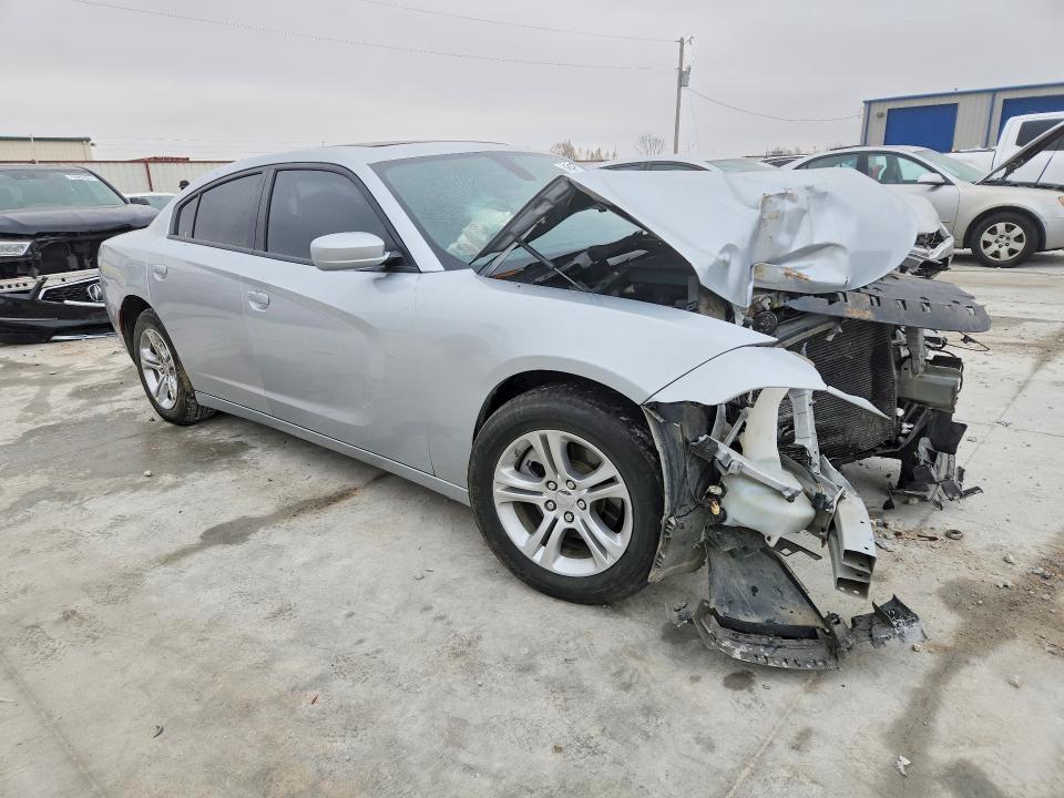 Photo 4 from auction – 2022 DODGE CHARGER with VIN 2C3CDXBG9NH197228