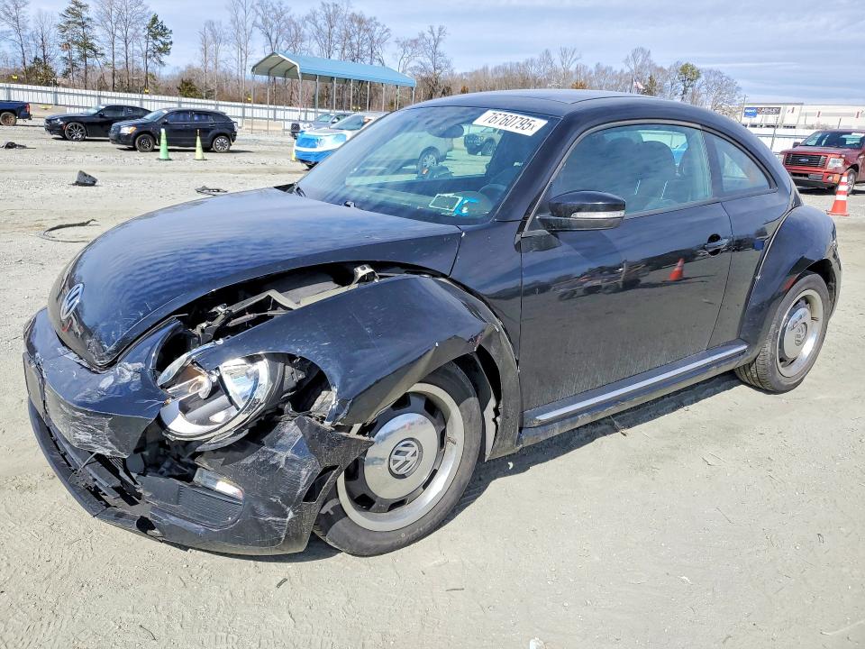 VOLKSWAGEN BEETLE 2012 with VIN 3VWJP7AT1CM665165 - Photo from auction