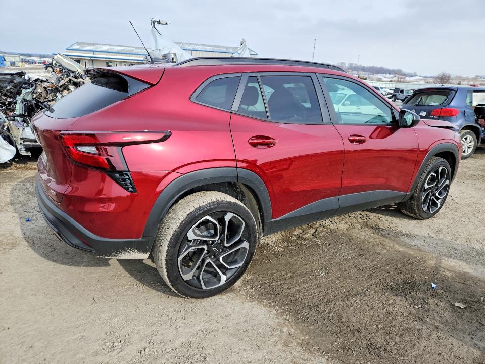Photo 3 from auction – 2025 CHEVROLET TRAX with VIN KL77LJEP7SC178374