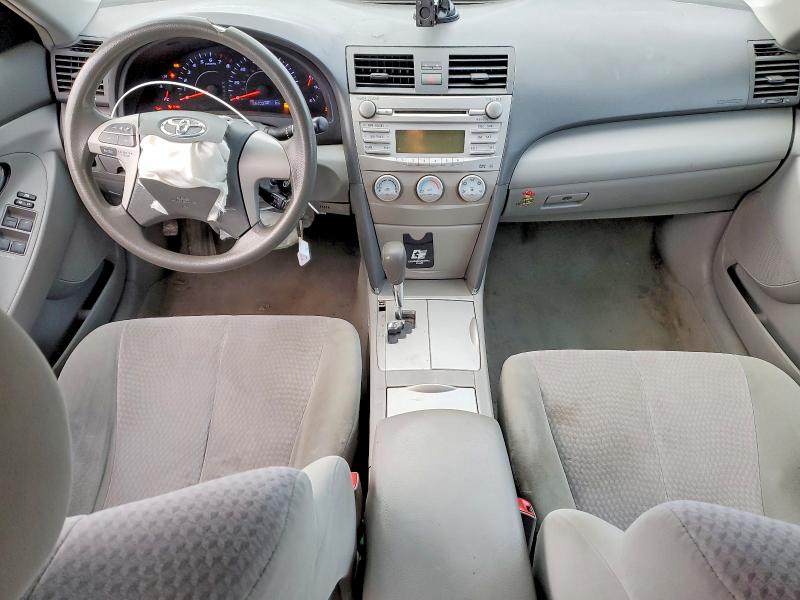 Zdjęcie 8 z aukcji – 2011 TOYOTA CAMRY BASE z VIN 4T1BF3EK2BU592334