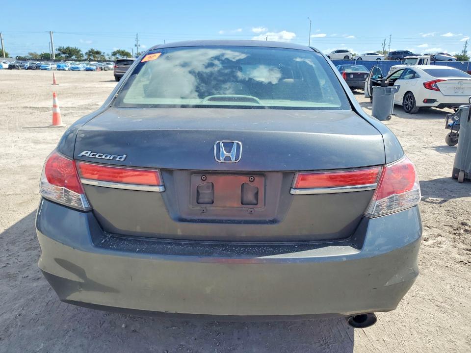 Photo 6 from auction – 2012 HONDA ACCORD with VIN 1HGCP2F7XCA068895