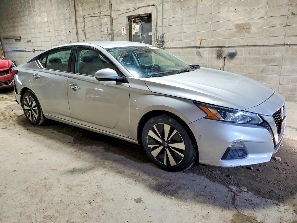Photo 4 from auction – 2022 NISSAN ALTIMA with VIN 1N4BL4DV7NN304486