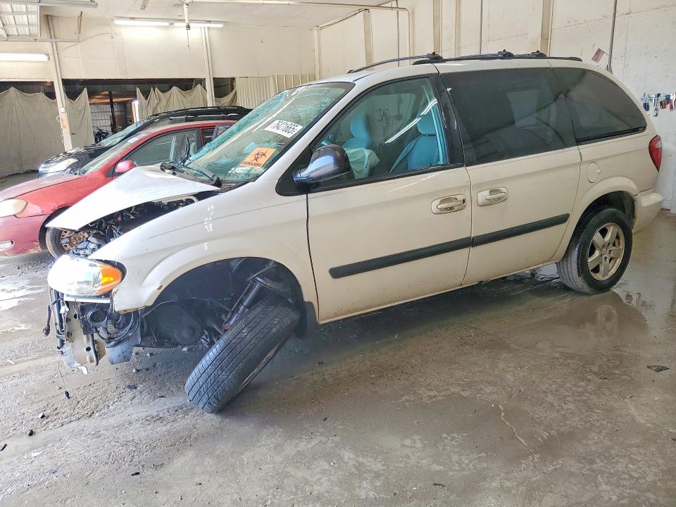 DODGE CARAVAN 2005 с VIN 1D4GP45R75B235003 - Снимка от търг