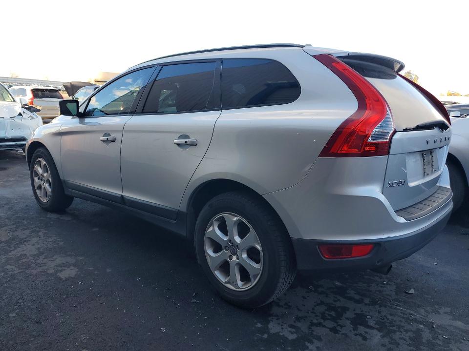 Photo 2 from auction – 2010 VOLVO XC60 with VIN YV4960DL6A2124092