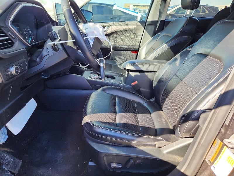 Photo 7 from auction – 2022 FORD ESCAPE with VIN 1FMCU9H91NUA45579