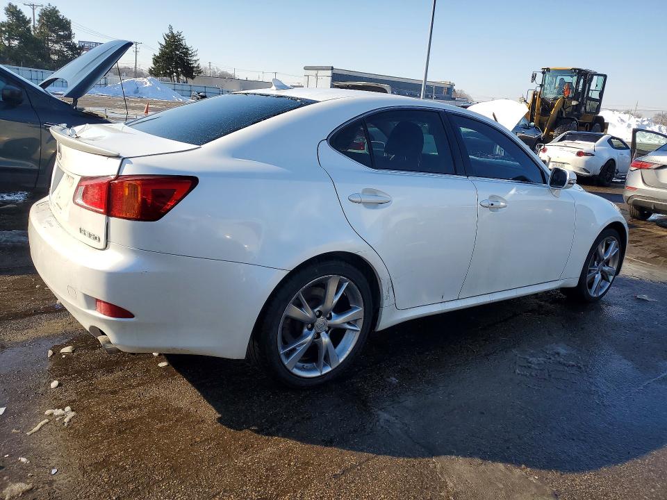 Photo 3 from auction – 2009 LEXUS IS 350 with VIN JTHBE262692016797