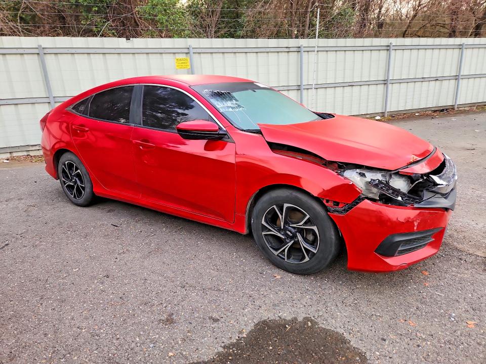Photo 4 from auction – 2016 HONDA CIVIC with VIN 2HGFC2F57GH528187