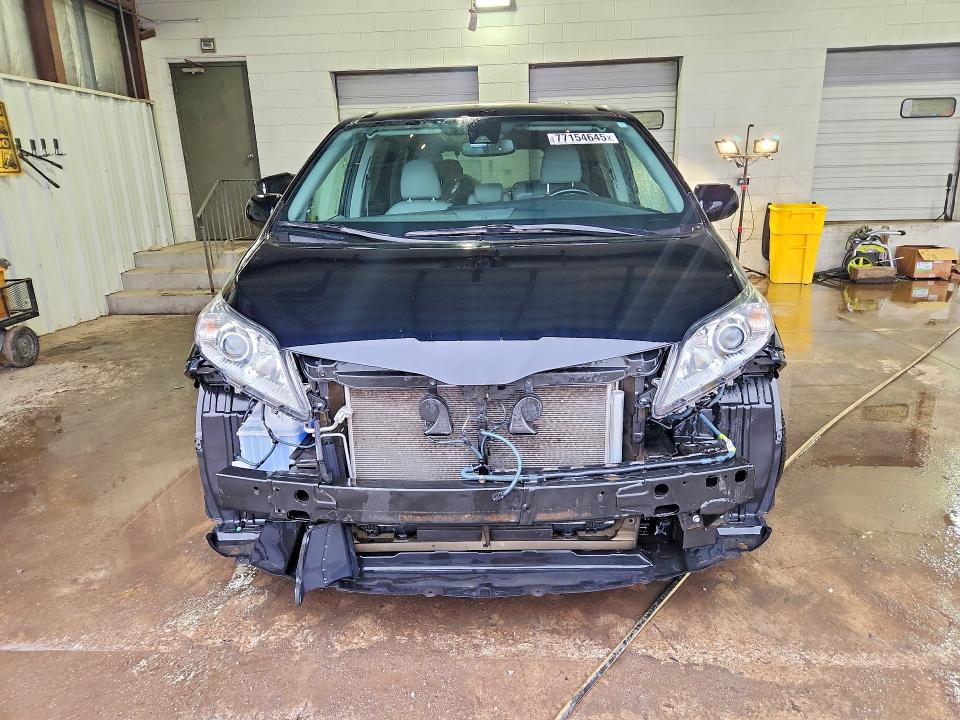 Photo 5 from auction – 2020 TOYOTA SIENNA with VIN 5TDYZ3DC6LS076516