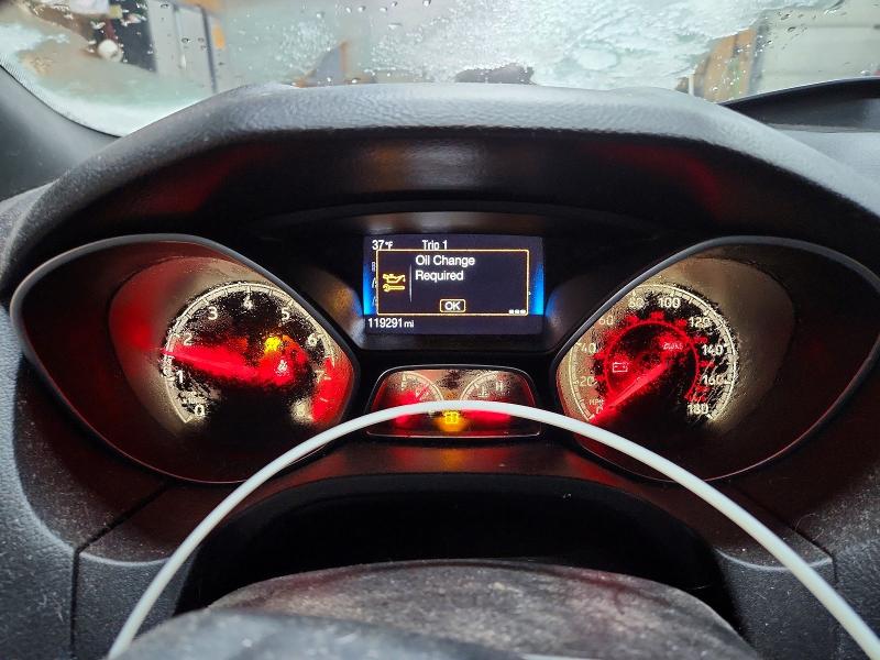 Photo 9 from auction – 2016 FORD FOCUS with VIN 1FADP3L96GL318454