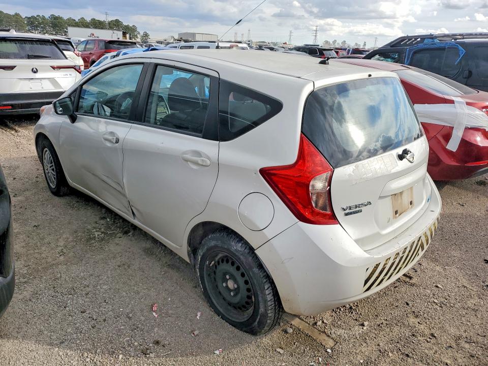 Photo 2 from auction – 2015 NISSAN VERSA NOTE with VIN 3N1CE2CP2FL364728