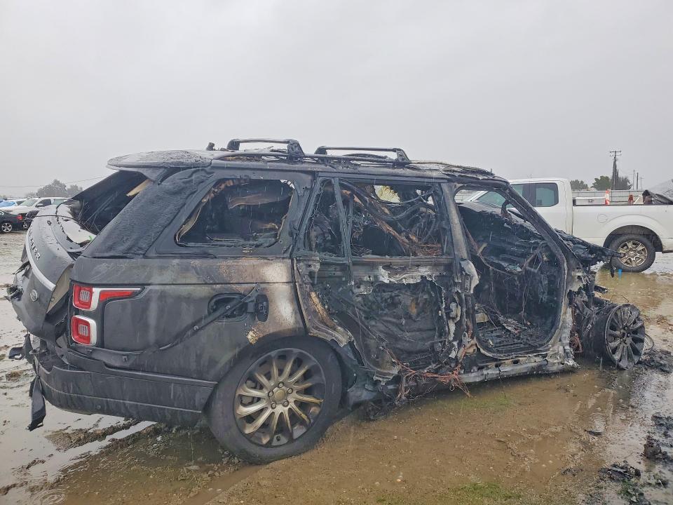 Photo 3 from auction – 2018 LAND ROVER RANGE ROVER with VIN SALGV5RE7JA383192