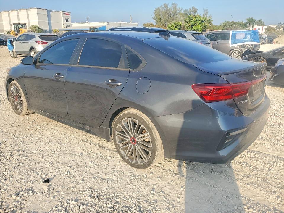Photo 2 from auction – 2020 KIA FORTE GT L with VIN 3KPF34AD1LE252829
