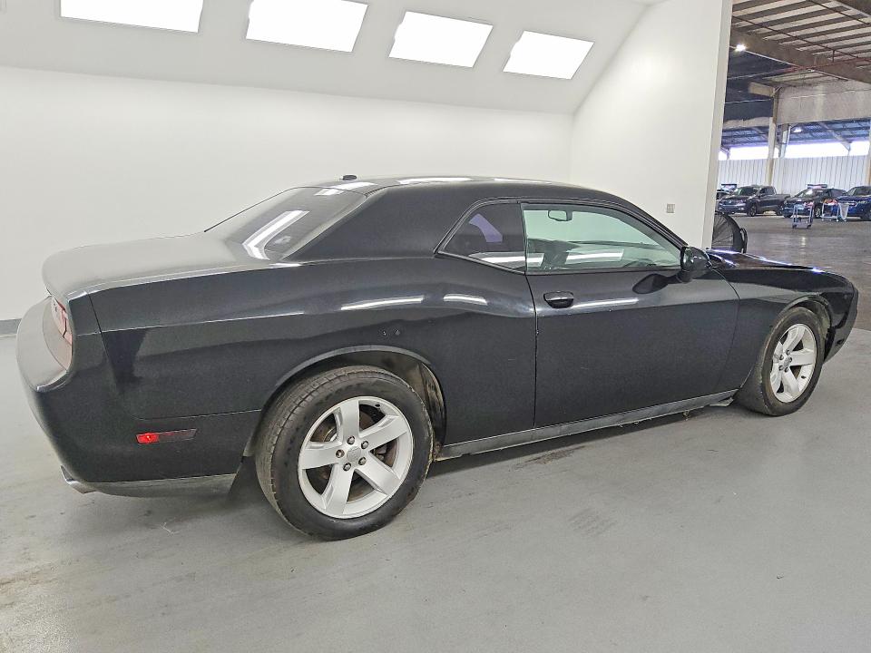 Photo 3 from auction – 2012 DODGE CHALLENGER with VIN 2C3CDYAG4CH148037