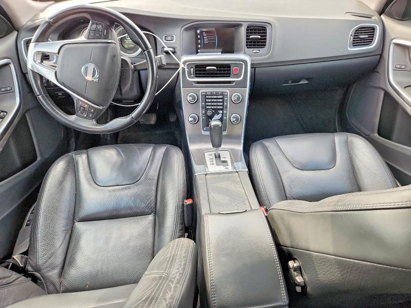 Photo 8 from auction – 2012 VOLVO S60 T5 with VIN YV1622FS7C2026512