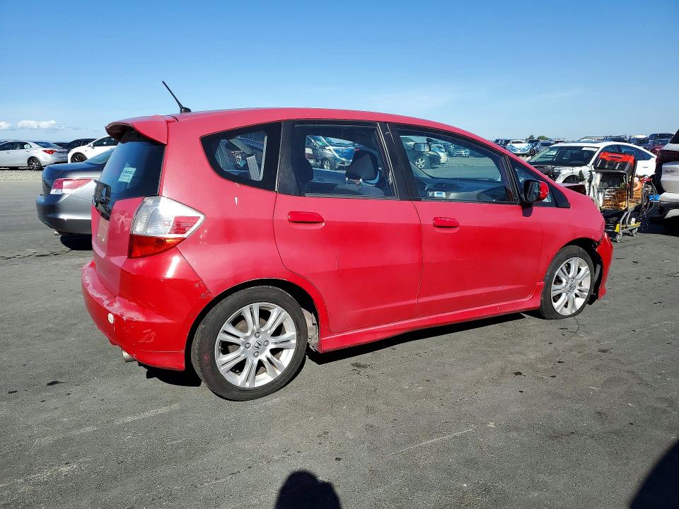 Photo 3 from auction – 2009 HONDA FIT with VIN JHMGE88649S030996