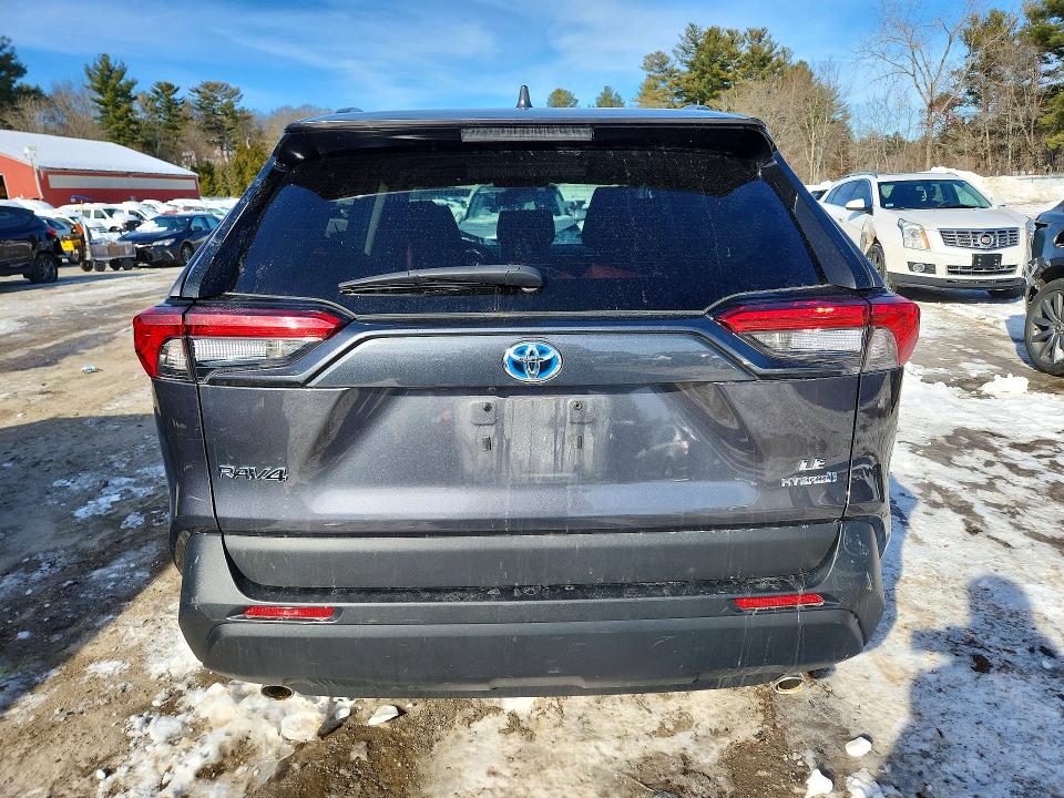 Photo 6 from auction – 2024 TOYOTA RAV4 LE with VIN 2T3LWRFV6RW221114
