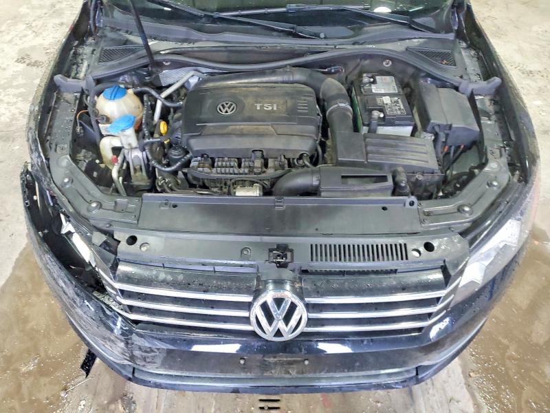 Photo 11 from auction – 2015 VOLKSWAGEN PASSAT S with VIN 1VWAT7A35FC119227