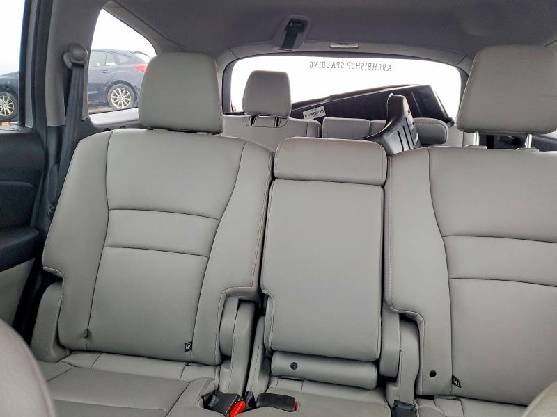 Photo 10 from auction – 2019 HONDA PILOT with VIN 5FNYF6H97KB097113