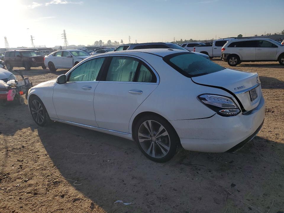 Photo 2 from auction – 2016 MERCEDES-BENZ C with VIN 55SWF4JB5GU106583