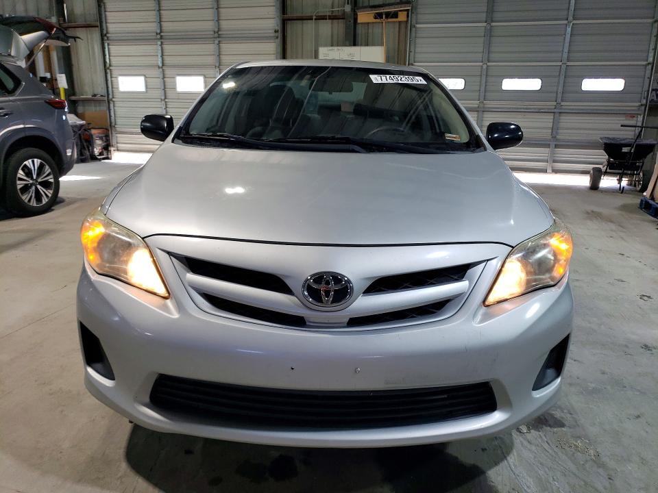 Photo 5 from auction – 2013 TOYOTA COROLLA with VIN 2T1BU4EE5DC998392