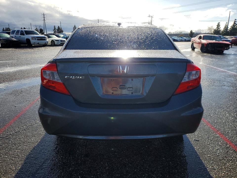 Photo 6 from auction – 2012 HONDA CIVIC with VIN 19XFB2F99CE337428