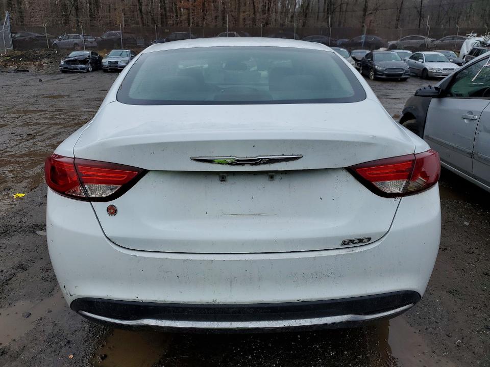 Photo 6 from auction – 2015 CHRYSLER 200 with VIN 1C3CCCAB6FN537297