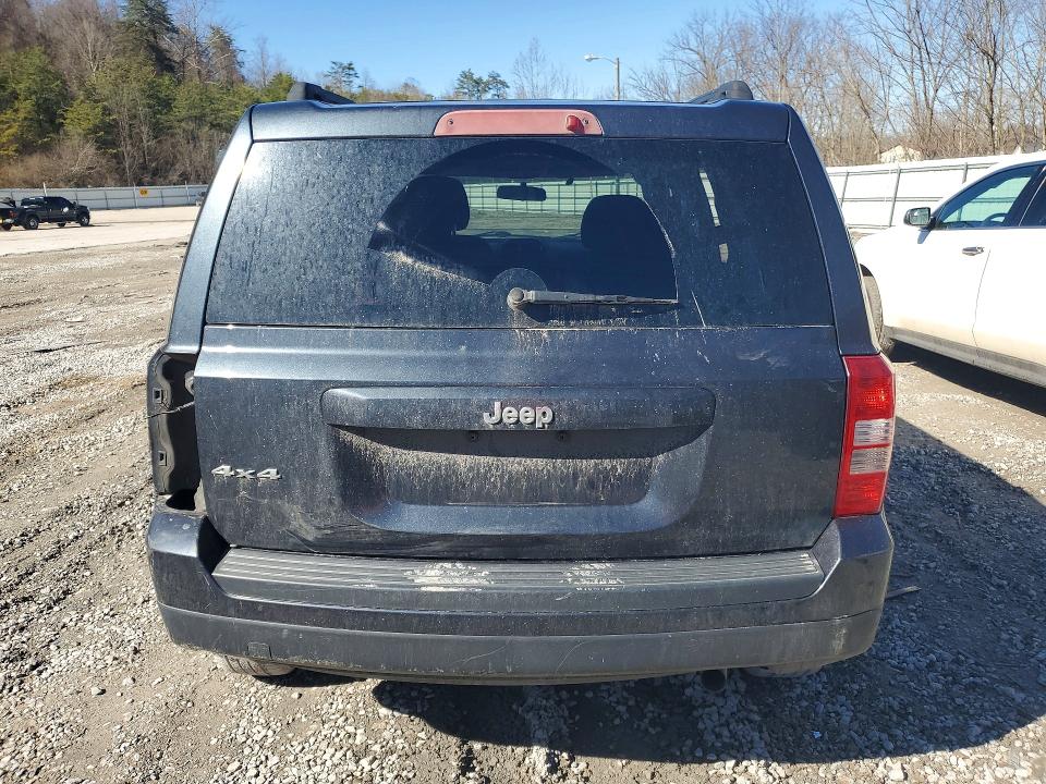 Photo 6 from auction – 2015 JEEP PATRIOT with VIN 1C4NJRBB0FD283958