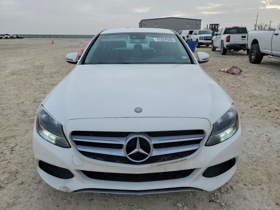 Photo 5 from auction – 2016 MERCEDES-BENZ C with VIN 55SWF4JB1GU152251