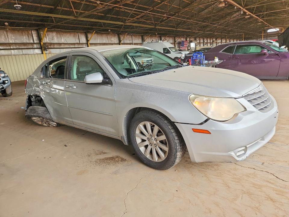 Photo 4 from auction – 2010 CHRYSLER SEBRING with VIN 1C3CC5FB8AN147315