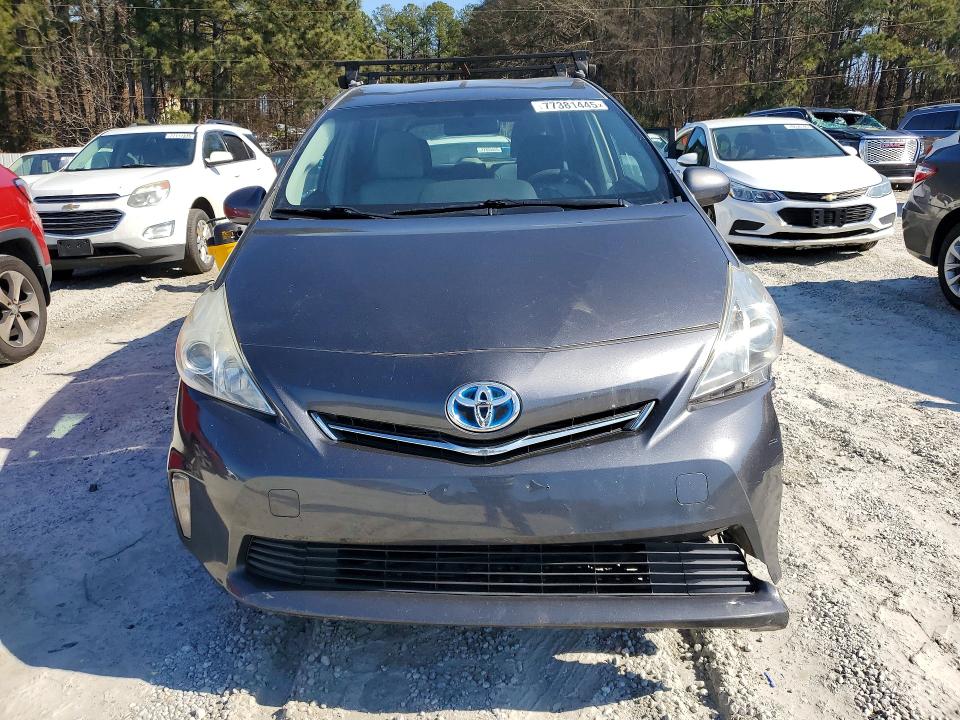 Photo 5 from auction – 2014 TOYOTA PRIUS V with VIN JTDZN3EU1E3329141